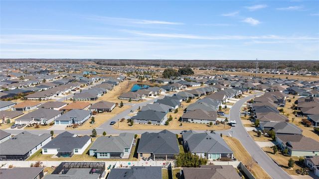 562 JAMES ROAD, The Villages, FL 32163