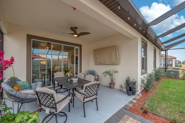 17403 HOLLY WELL AVENUE, Wimauma, FL 33598