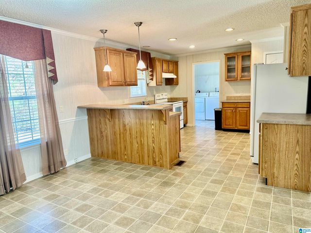 231 64TH STREET W, Anniston, AL 36206