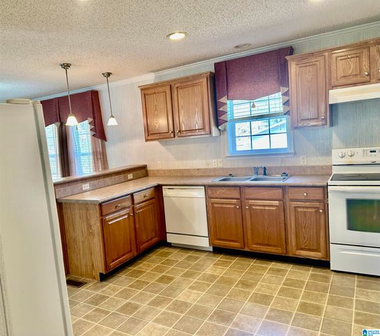 231 64TH STREET W, Anniston, AL 36206