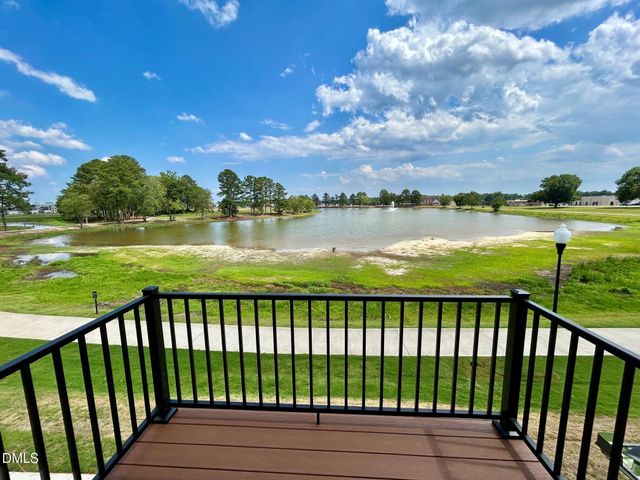 248 Periwinkle Place 43, Clayton, NC 27527
