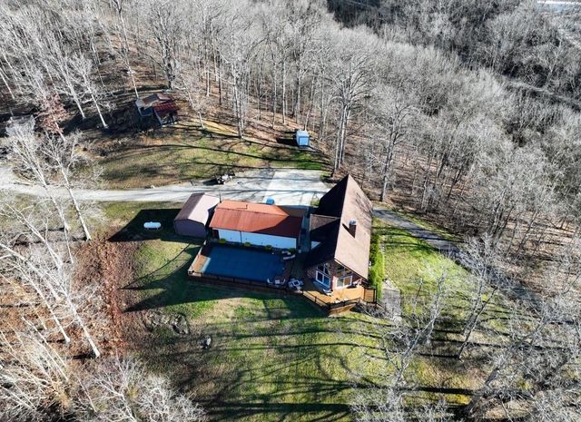 2468 Georges Creek Rd, Gallipolis, OH 45631