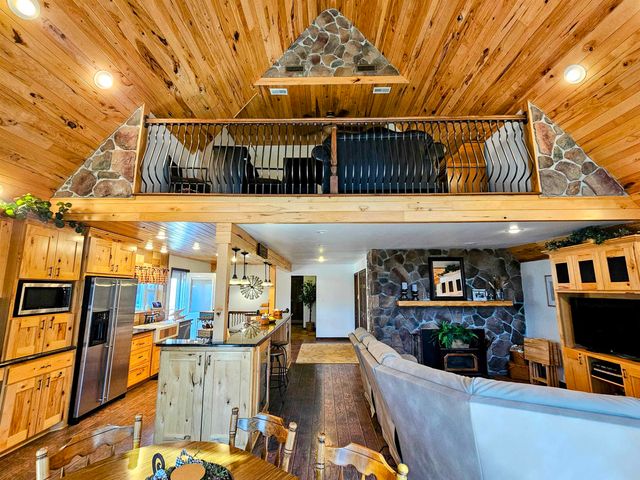 2468 Georges Creek Rd, Gallipolis, OH 45631