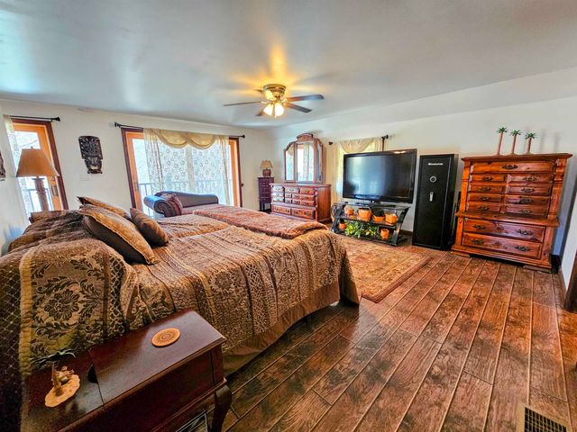 2468 Georges Creek Rd, Gallipolis, OH 45631