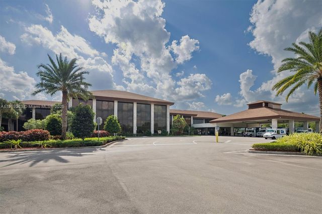 12600 SW 5th Ct 104L, Pembroke Pines, FL 33027