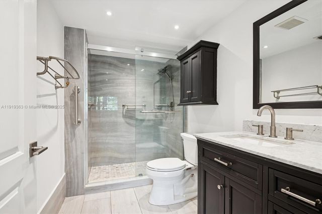 12600 SW 5th Ct 104L, Pembroke Pines, FL 33027