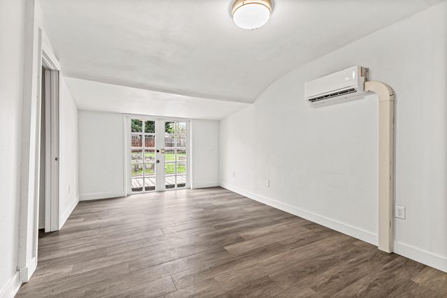 528 Pearl Street, Medford, OR 97504