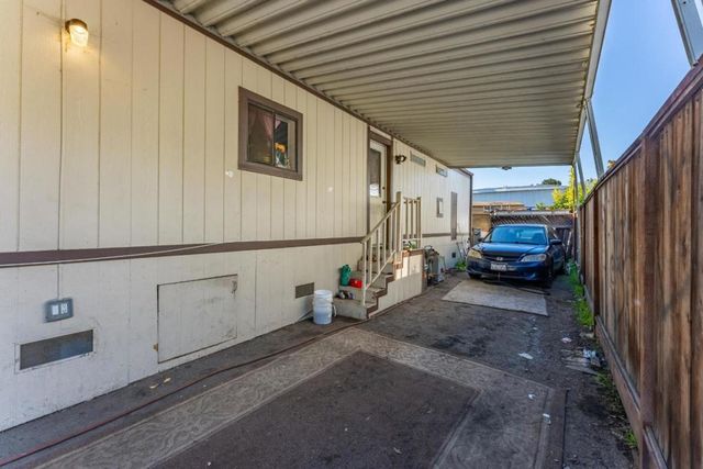 580 Ahwanee Avenue, Sunnyvale, CA 94085