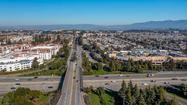 580 Ahwanee Avenue, Sunnyvale, CA 94085