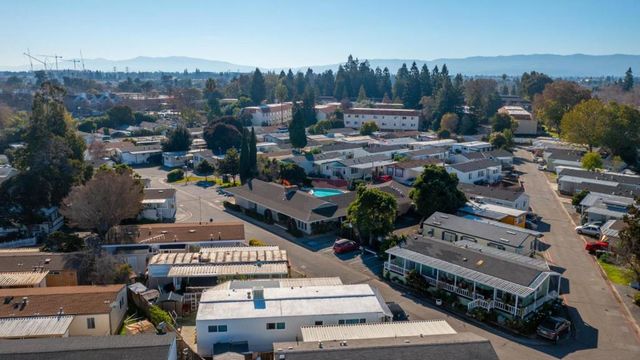 580 Ahwanee Avenue, Sunnyvale, CA 94085