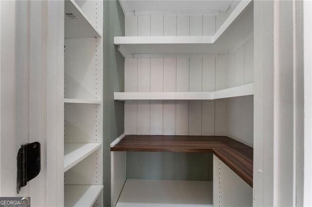 4464 Windsor Oaks Drive, Marietta, GA 30066