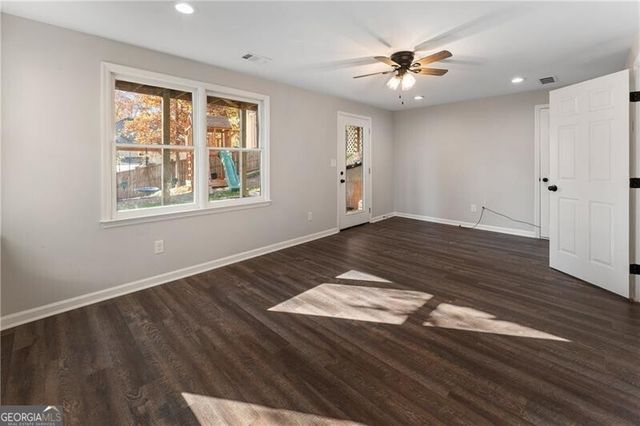 4464 Windsor Oaks Drive, Marietta, GA 30066