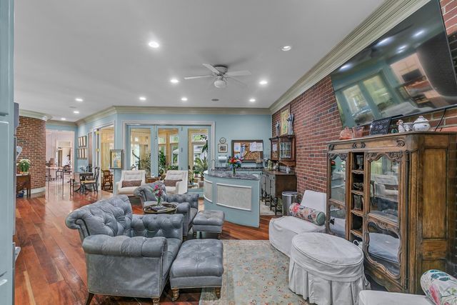 109 Royal Highlands Ln., Dothan, AL 36305