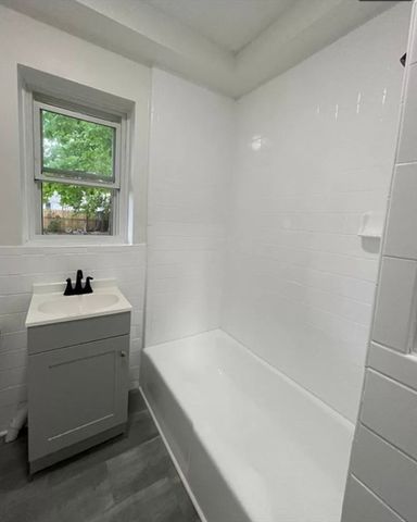 64 Trafford 6, Quincy, MA 02169