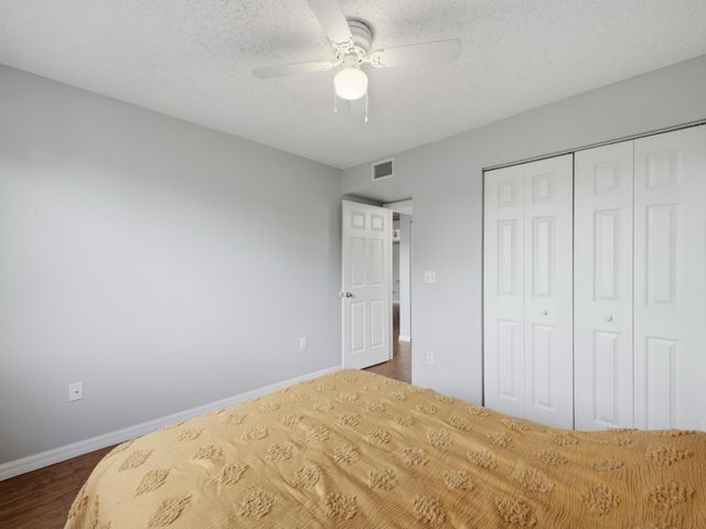 900 CRESTWOOD Court S 920, Royal Palm Beach, FL 33411