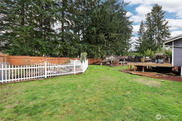 23439 SE 264th Street, Maple Valley, WA 98038