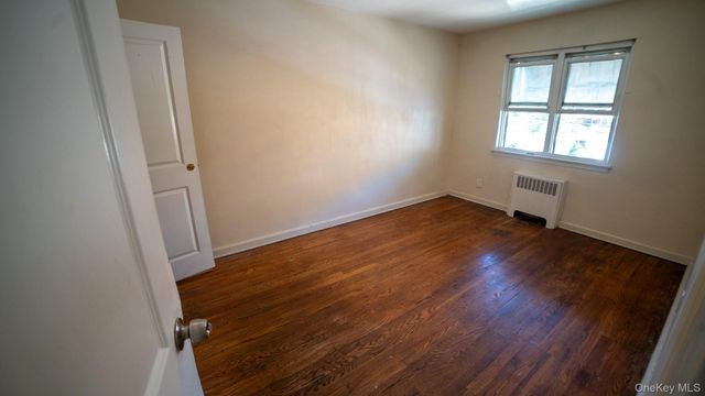 3830 Barnes Avenue, Bronx, NY 10467