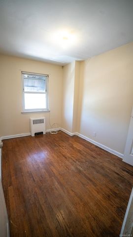 3830 Barnes Avenue, Bronx, NY 10467