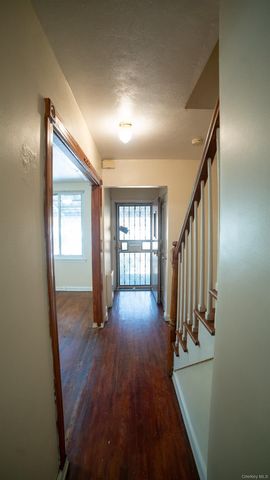 3830 Barnes Avenue, Bronx, NY 10467