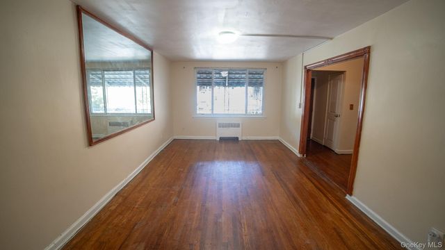 3830 Barnes Avenue, Bronx, NY 10467