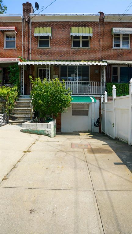 3830 Barnes Avenue, Bronx, NY 10467 — photo 2