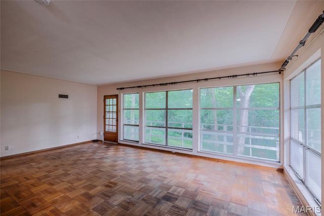 828 Willoway Avenue, East Alton, IL 62024