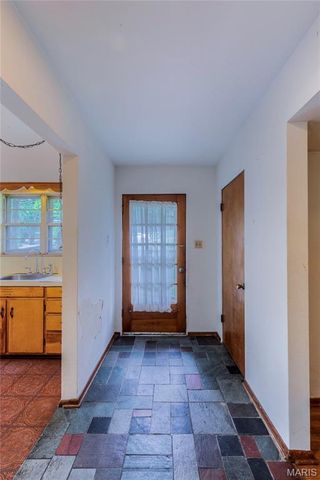 828 Willoway Avenue, East Alton, IL 62024