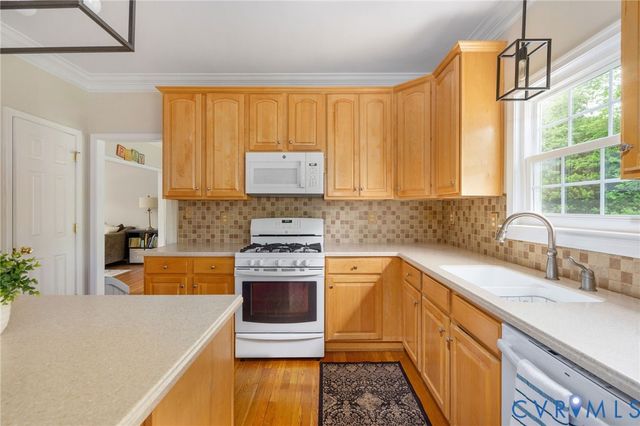 1419 Goswick Ridge Rd, Midlothian, VA 23114