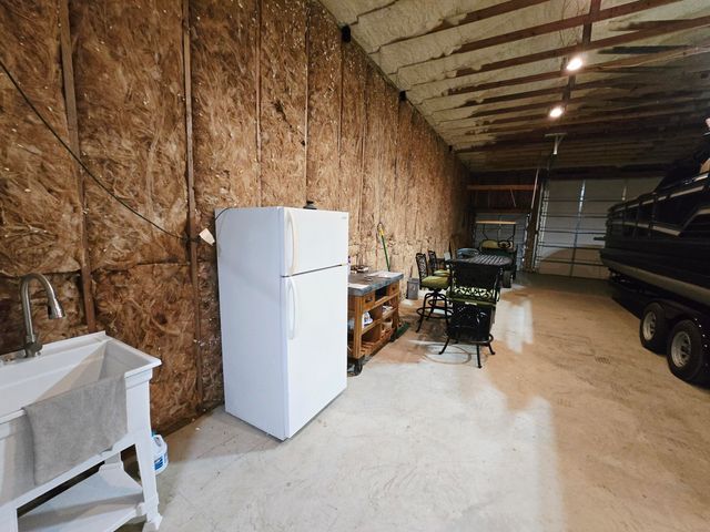 150 Lakeview Circle, Nancy, KY 42544