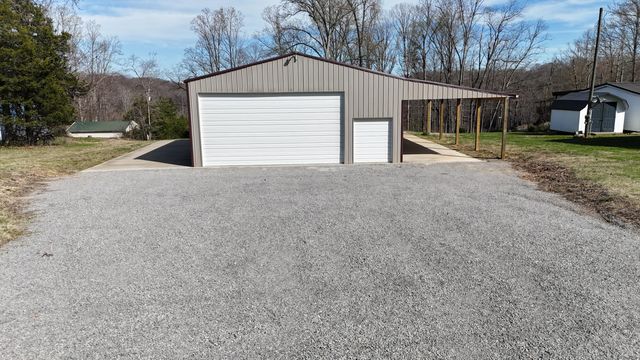 150 Lakeview Circle, Nancy, KY 42544