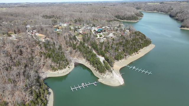 150 Lakeview Circle, Nancy, KY 42544