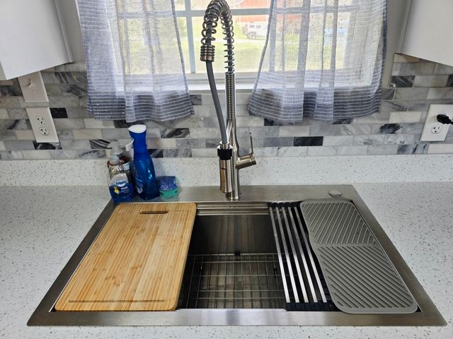 150 Lakeview Circle, Nancy, KY 42544