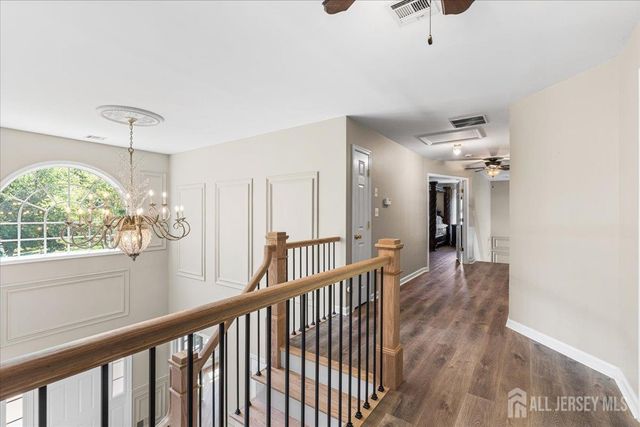 11 Bard Drive, Monroe, NJ 08831