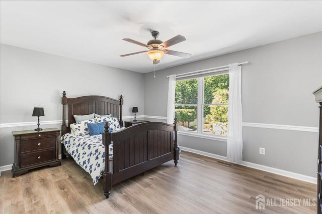 11 Bard Drive, Monroe, NJ 08831