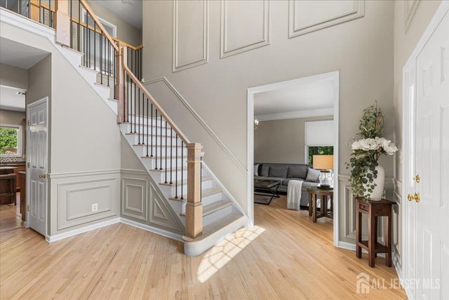 11 Bard Drive, Monroe, NJ 08831