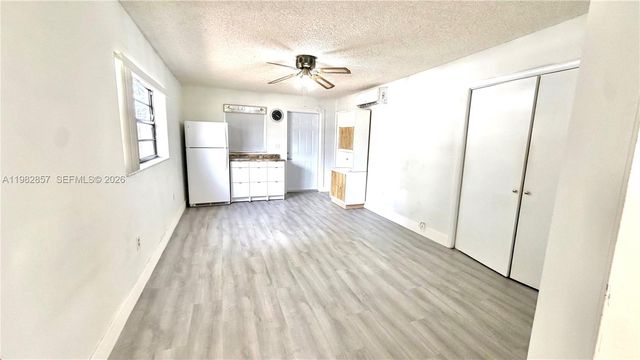 250 E 60th Street, Hialeah, FL 33013
