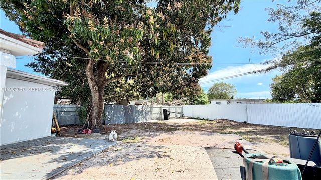 250 E 60th Street, Hialeah, FL 33013