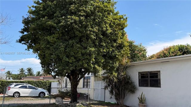 250 E 60th Street, Hialeah, FL 33013