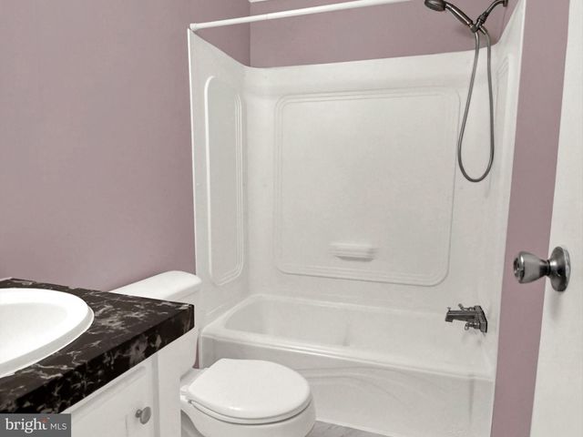 740 LONELY COTTAGE RD, Upper Black Eddy, PA 18972