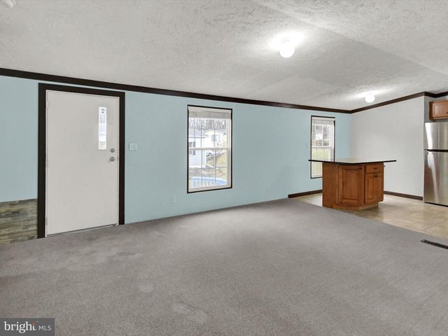 740 LONELY COTTAGE RD, Upper Black Eddy, PA 18972