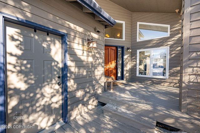 10911 Kaskanak Drive, Eagle River, AK 99577