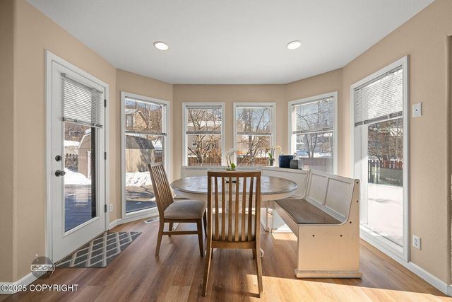 10911 Kaskanak Drive, Eagle River, AK 99577