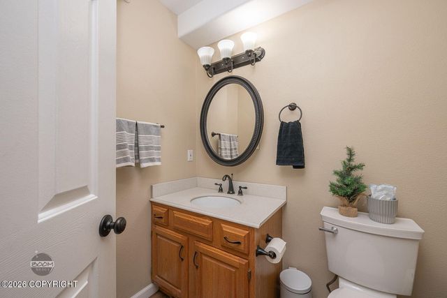 10911 Kaskanak Drive, Eagle River, AK 99577