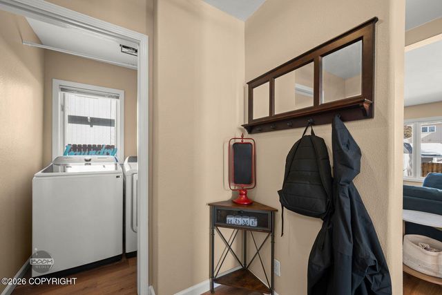 10911 Kaskanak Drive, Eagle River, AK 99577