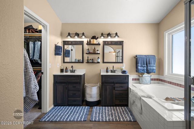 10911 Kaskanak Drive, Eagle River, AK 99577