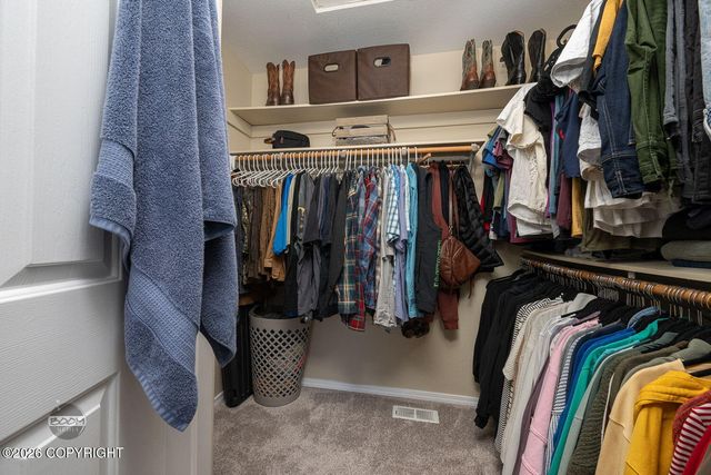 10911 Kaskanak Drive, Eagle River, AK 99577