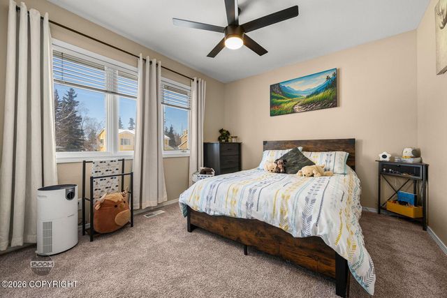 10911 Kaskanak Drive, Eagle River, AK 99577