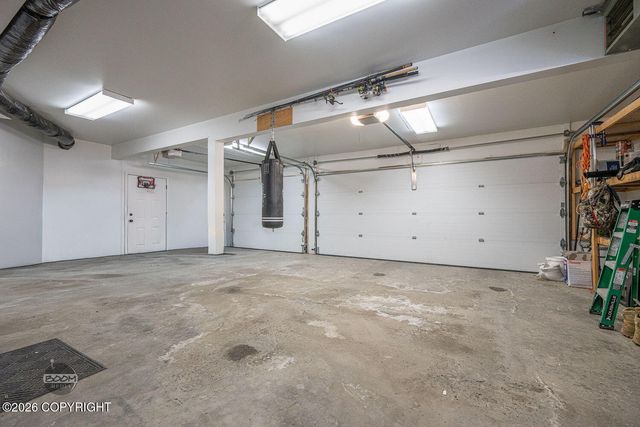 10911 Kaskanak Drive, Eagle River, AK 99577