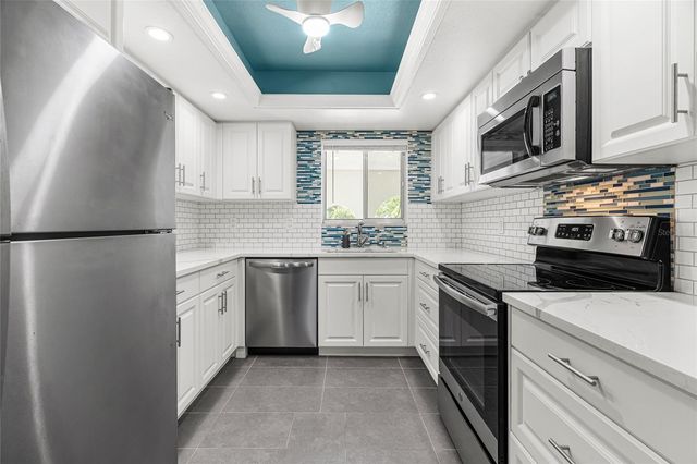 1647 SOUTHWOOD STREET 1647, Sarasota, FL 34231