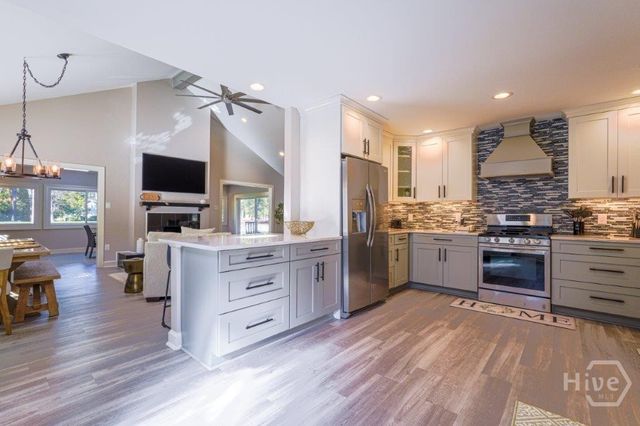 53 Village Green Circle, Savannah, GA 31411